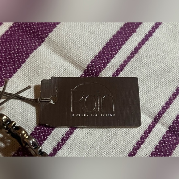 New Boutique brand Rain metal work bracelet - Picture 2 of 2